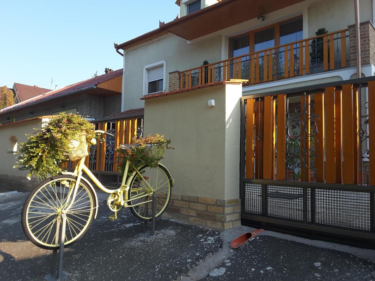 Eurovelo6 Stop Solt Exterior photo